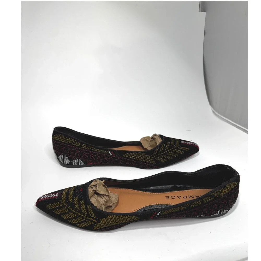 Rampage Womens Pointed Toe Flats‎ Woven Geometric Tapestry Black Gold Red Multi